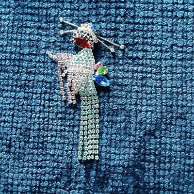 RARE VINTAGE UNSIGNED BUTLER & WILSON  RHINESTONE GEISHA GIRL BROOCH