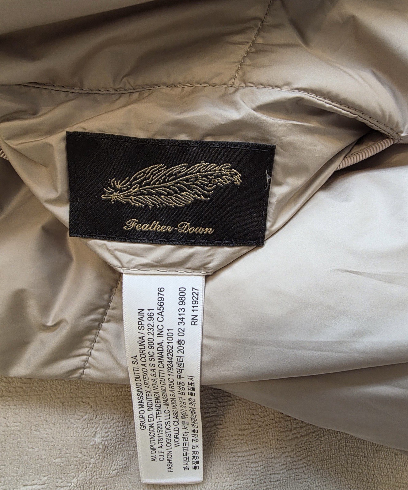 Massimo Dutti Reversible Down puffer Jacket, Khak… - image 5