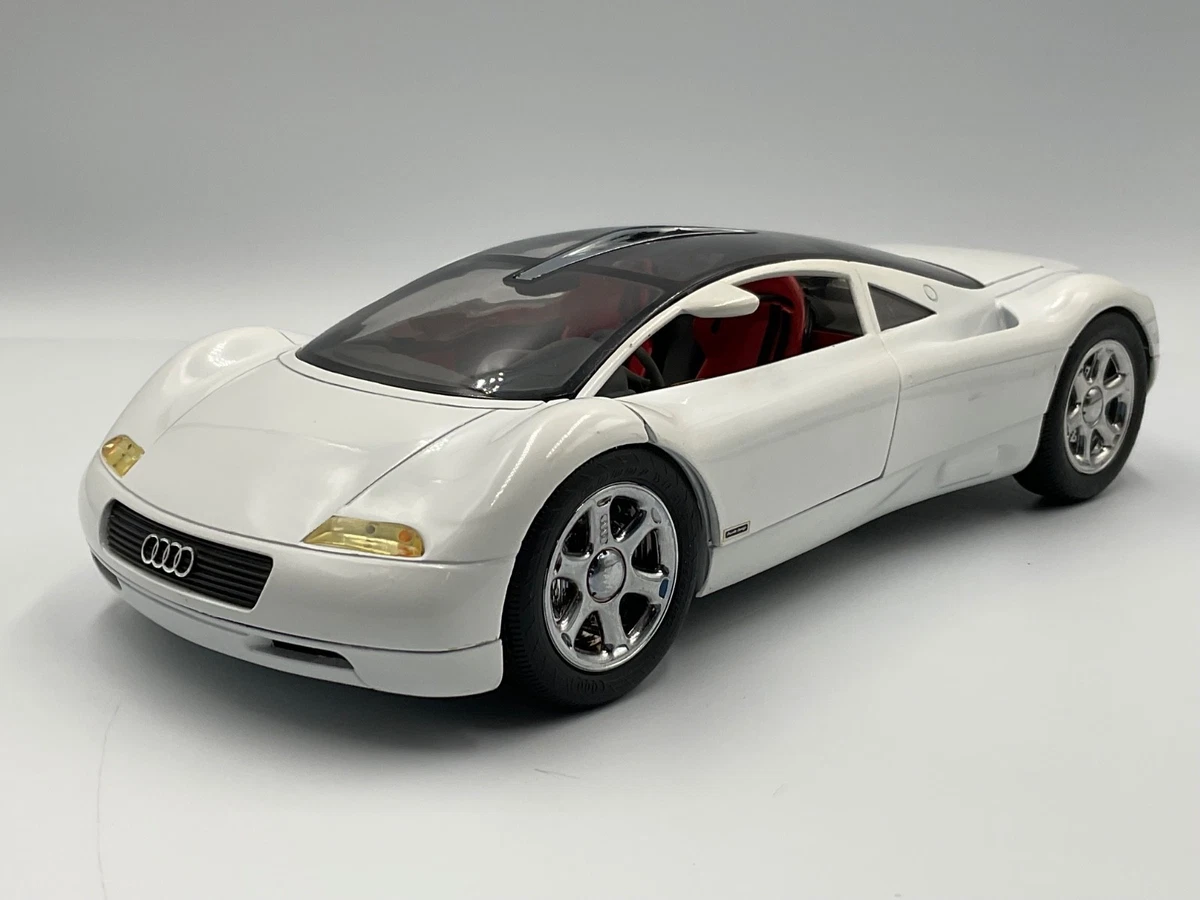 Revell社AUDI AVUS Quattro ダイキャストメッキ1/18レア Revell Audi 1:18 Diecast & Toy Vehicles for sale | eBay