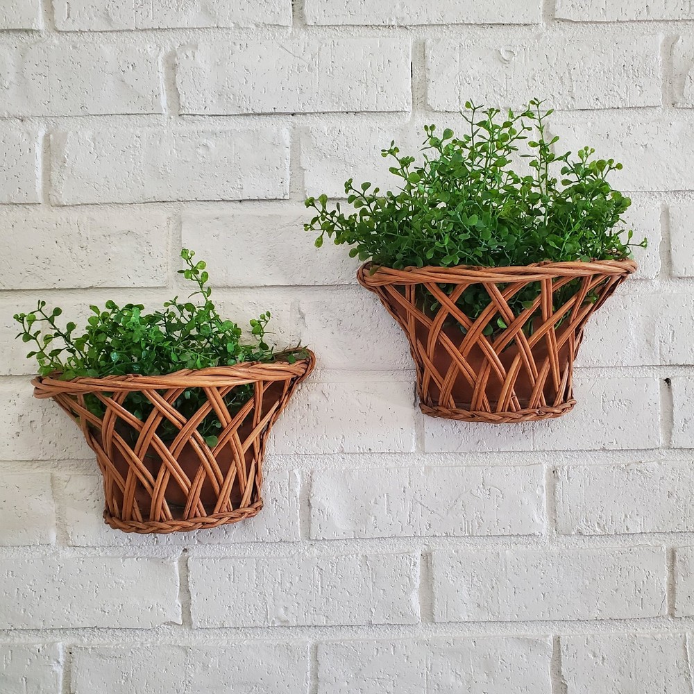 Vintage Pair of Rattan Wicker Wall Pocket Plant Holders Wall Hanging Baskets