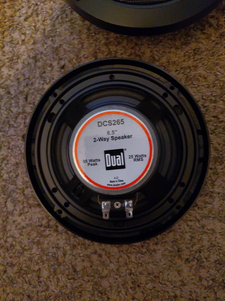 2 pares de altavoces intermedios dobles de 2 vías de 6,5" Foto 2 de 4