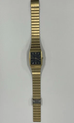Men's Vintage Seiko Tank Quartz Watch