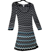 WHBM Mini Dress Womens Medium Black White Blue Chevron Open Knit Fitted