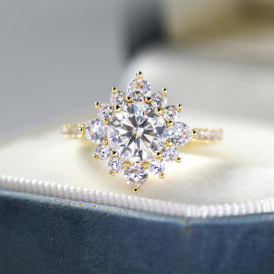 RARE 4.05 Ct Certified  White Treated Diamond Solitaire Ring In 925 Silver