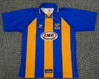 SHREWSBURY TOWN FC: 1999-2000 SIGNED BY 14: HOME FOOTBALL SHIRT SIZE ADULT L/XL