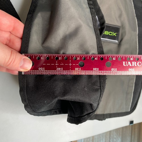 Bolsa de mensajero Xbox, portador de juegos gris/negro con correa para el hombro, de Leeds - Imagen 18 de 19