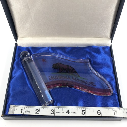 Rare California Republic Arnold Schwarzenegger Glass Flag With case - Picture 7 of 12