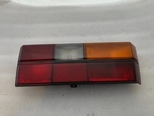 VW Golf 1 Mk I Rückleuchte Rücklicht mit Lampenträger rechts  (y956)  TOP
