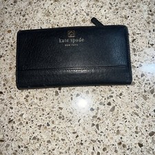kate spade new york WLROO145 Bifold Leather Wallet - Black