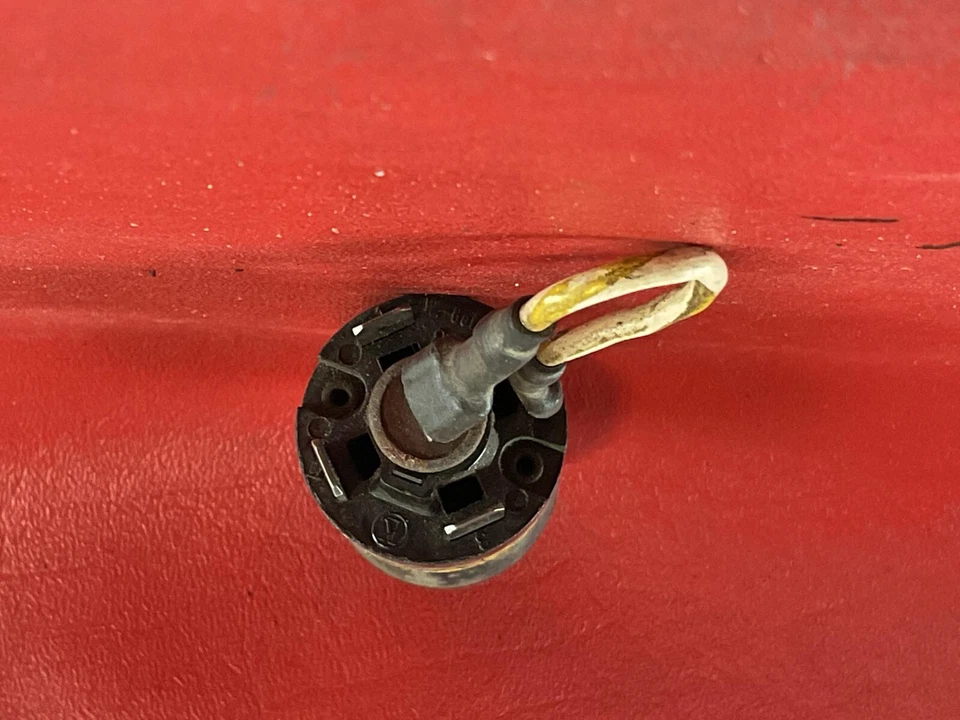 Interruptor de calefacción Porsche 911 Webasto 1965-1968 90161350320 Foto 2 de 4