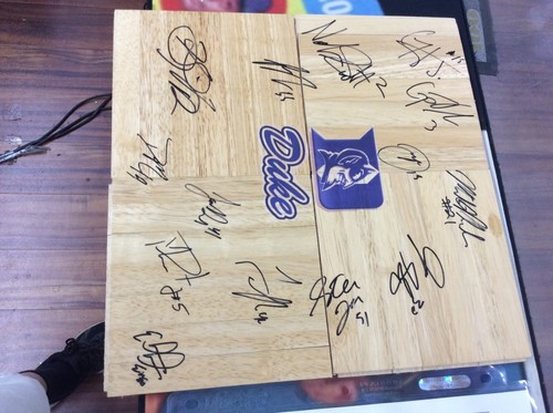 2008-09 Duke Blue Devils Team signed Wood Floor Piece 14 signatures auto JSA COA - Picture 8 of 9