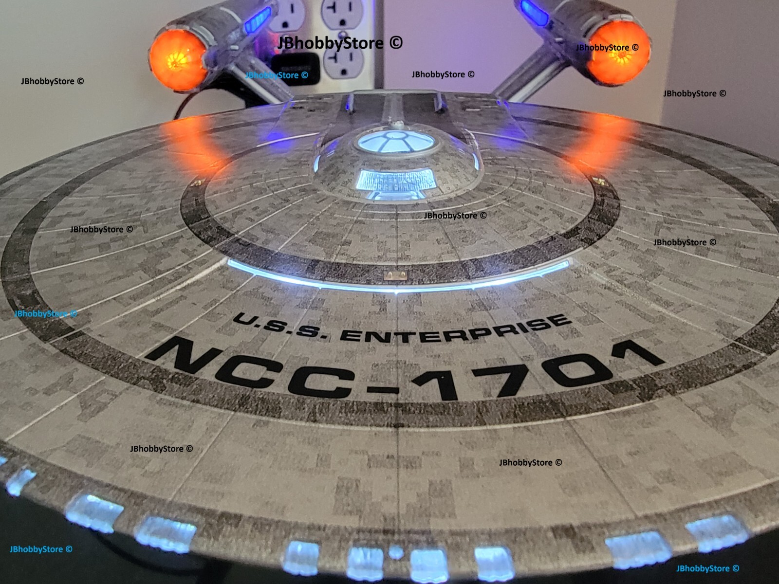 Authentic Star Trek U.S.S. Enterprise Strange New World 1:1000 Scale Set Prop  