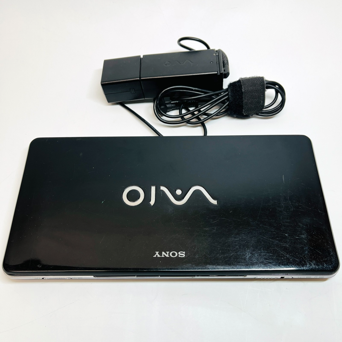 Sony VAIO VGN-P90NS Type P Atom Z540 2GB RAM 60GB HDD 8