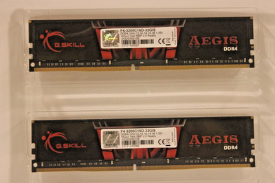 G. Skill Aegis 32GB (2x 16GB Kit) DDR4-3200 DIMM / XMP 2.0 / F4-3200C16D-32GIS