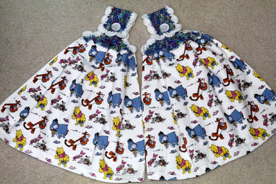 2 Double Crochet Premium Hanging Kitchen Towels   WINNIE THE POOH & FRIENDS