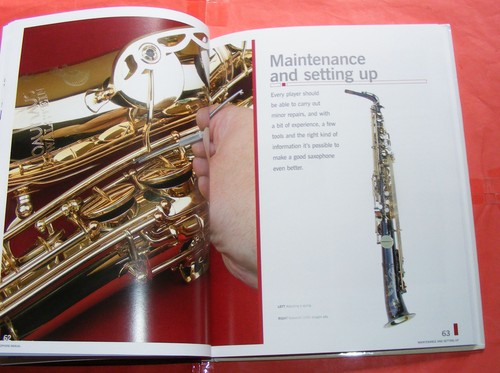 SAXOPHONE MANUAL Stephen Howard, Haynes UK hardcover 2019 / EXCELLENT - Picture 10 of 12
