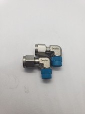 SWAGELOK SS-400-2-2 TUBE FITTING MALE ELBOW 1/4" OD TUBE 1/8" NPT LOT OF 2 NNB