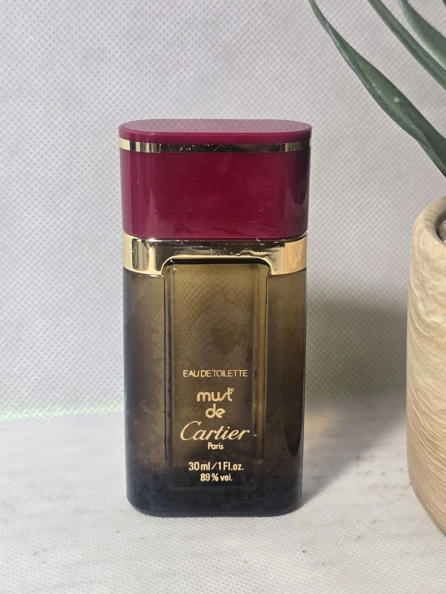 Preços baixos em Cartier Must de Cartier Eau de Toilette Feminino