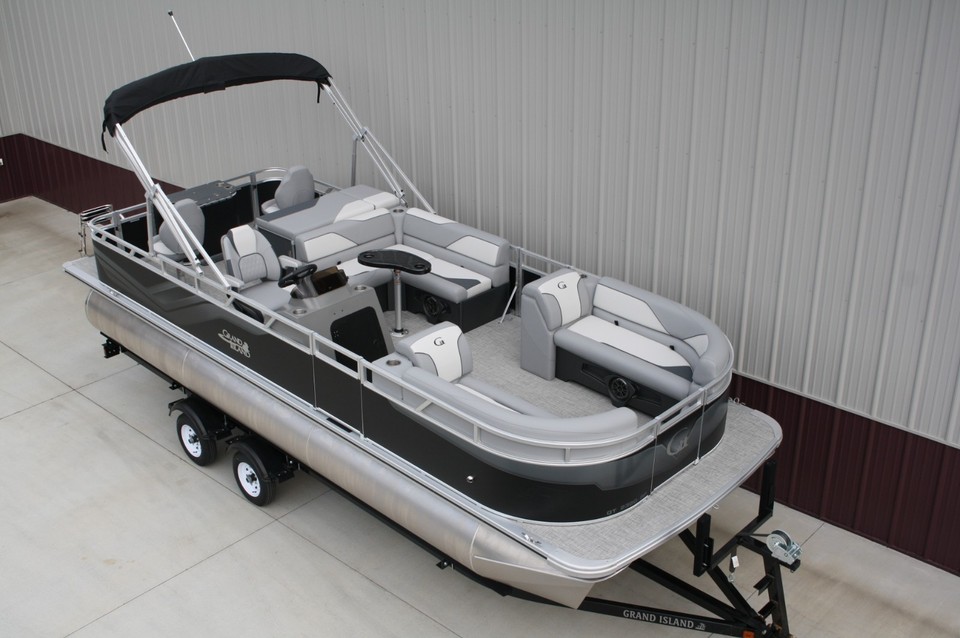 New 25 ft pontoon boat-115 Hp Mercury and Trailer | eBay