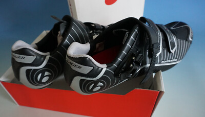 Bontrager RL Road Radschuhe Shoes Silver Series Gr. 47 schwarz black (A022-447)