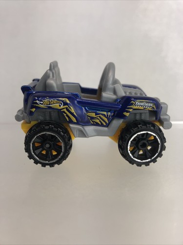 Hot Wheels 2017 Mattel Bogzilla Blue Yellow 1:64 Die Cast - Picture 10 of 10