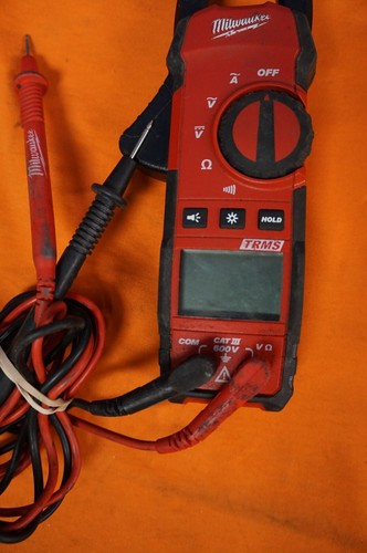 Milwaukee 2235-20 400 AMP Clamp Meter 600V AC/DC Heavy Duty True RMS - Picture 2 of 6