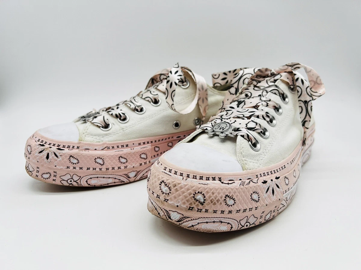 Chuck taylor miley cyrus online