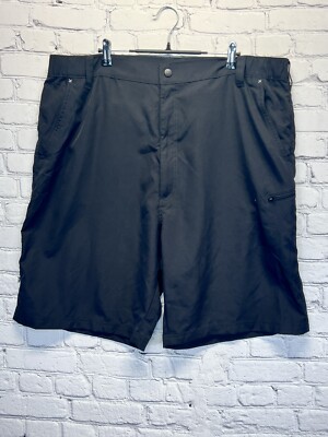 Wrangler Outdoor Series Shorts Mens 42 Black Zip and Pocket