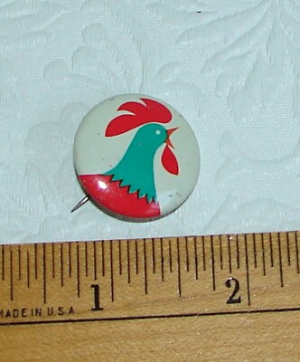 Vtg Pinback Button: Kellogg's Corn Flakes Rooster, Metal, Made in USA, Cereal