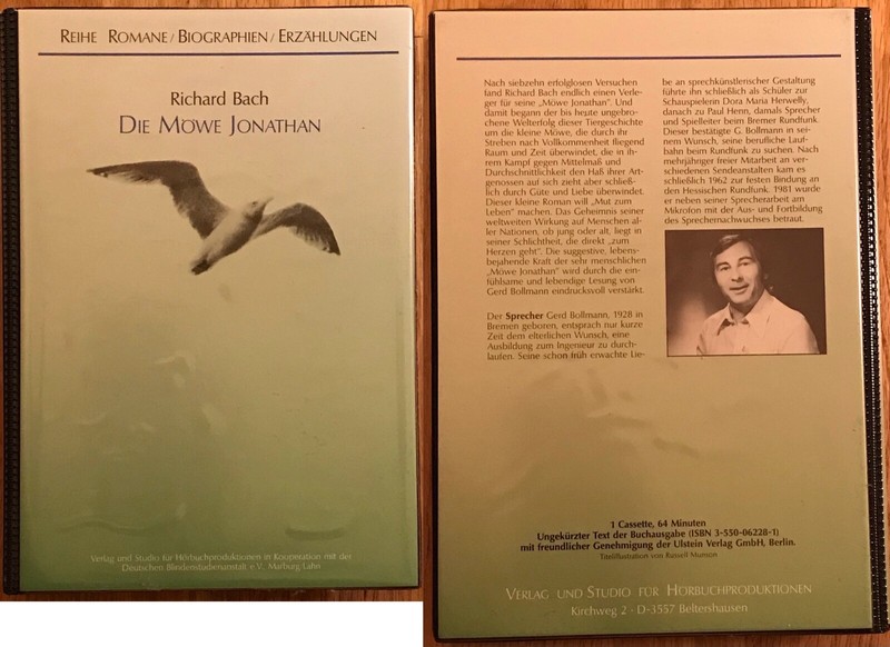 “Die Möwe Jonathan” (“Jonathan Livingston Seagull”) by Richard Bach