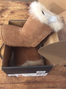 infant uggs size 2
