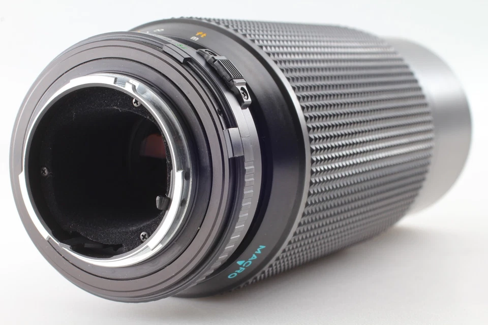 〖Casi COMO NUEVO〗 Lente Minolta MD Zoom Macro 100-300 mm f/5,6 con estuche... - Imagen 4 de 4