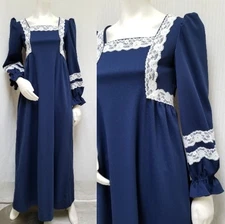 Vintage 1960/70s Blue Knit with White Lace Trim Prairie Maxi Dress - Size S