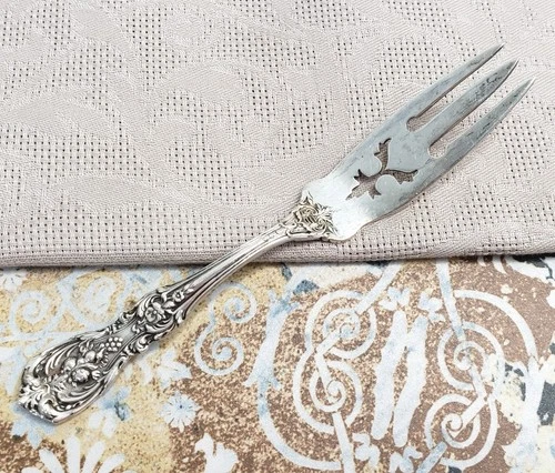 Francis I Reed & Barton 5"Pierced Lemon Serving Fork Sterling Silver 925 Cutlery