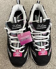 Skechers D'Lites Air Cooled Memory Foam Women's - Black - 10 Wide - NEW
