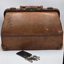Antique Pre 1930s Brown leather Doctor’s Bag - 16" Long Genuine Cowhide Leather