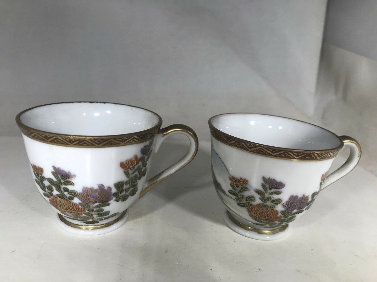 Pair of Hand-Painted Japanese Yamazaki Kutani Teacups and Saucers