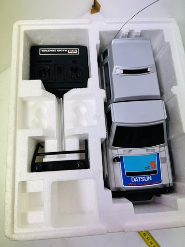 POLISTIL DATSUN DRIVE COMMAND VINTAGE RC CAMBIO AUTOMATICO NOT TESTED!!!! - Foto 8 di 9