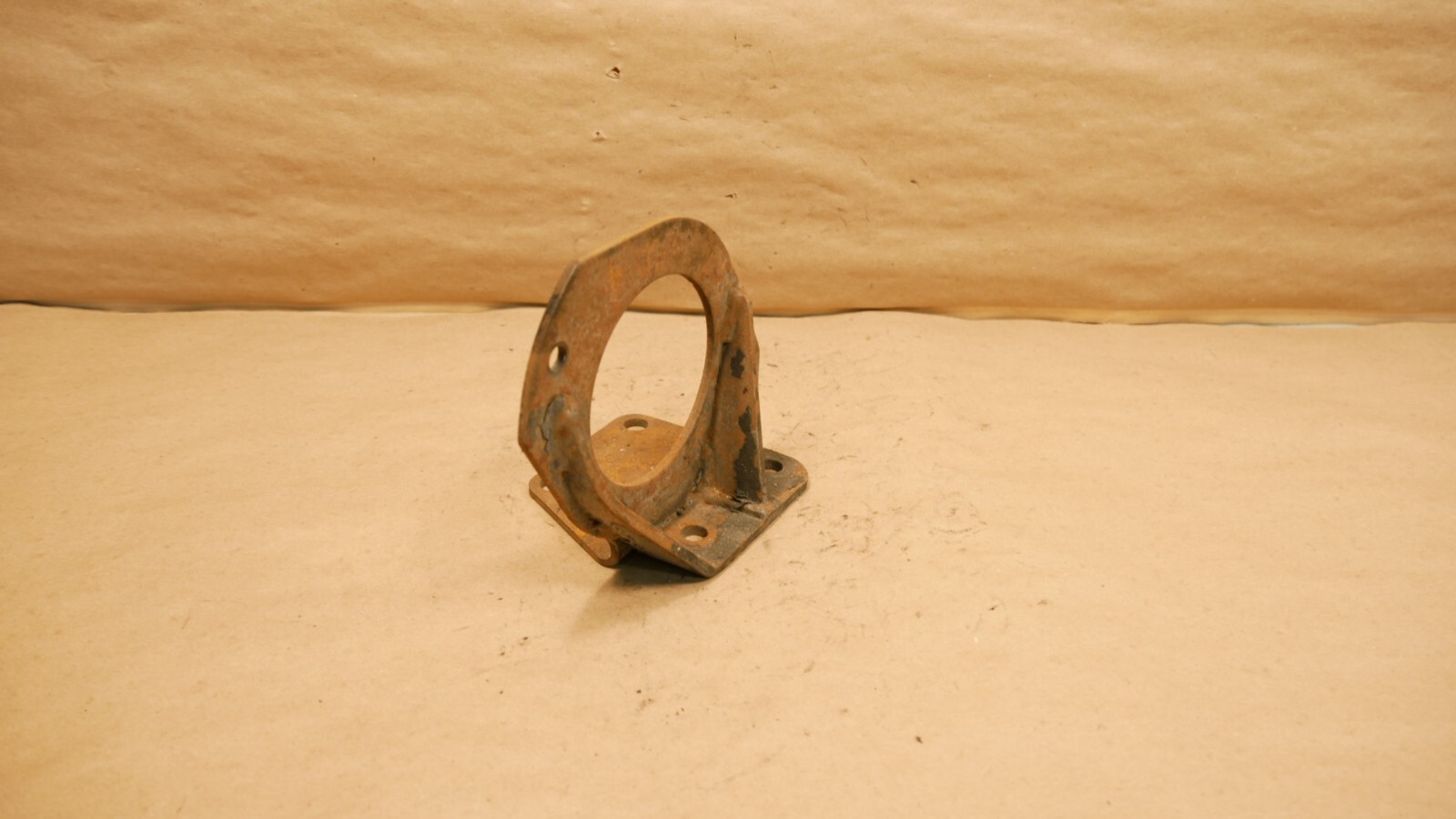 Ferrari 208 308 LH Engine Mount Support PN 107528