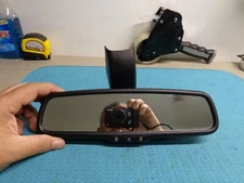 SATURN VUE 08 09 10 REARVIEW MIRROR AUTO DIM 96623516