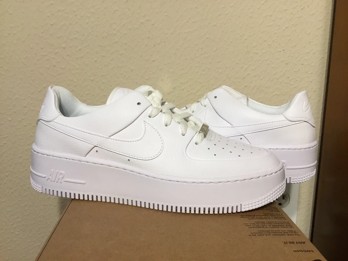Air force 1 sage top low white size 7