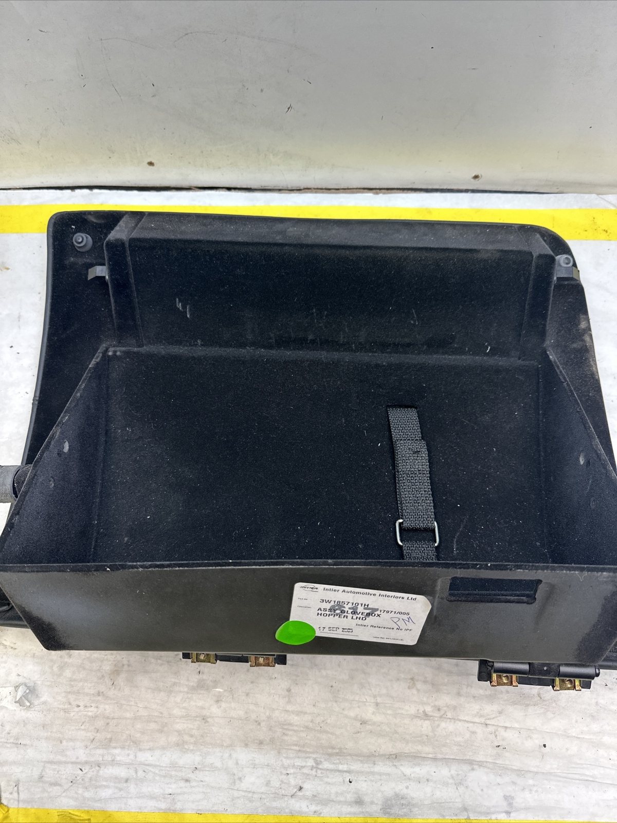 Bentley Flying Spur  Coupe Gray Glove Box Compartment 3W1857101H 04-11