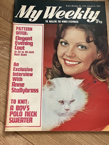 My Weekly Magazine 1975 The Onedin Line Anne Stallybrass Interview.