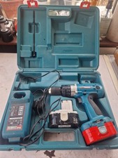 Makita cordless 18v Hamer Drill Drill Hardly Used But Battery's Weak