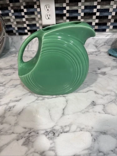 VTG Hormer Laughlin Fiestaware Light Green Disc Pitcher USA Discontinued 1951