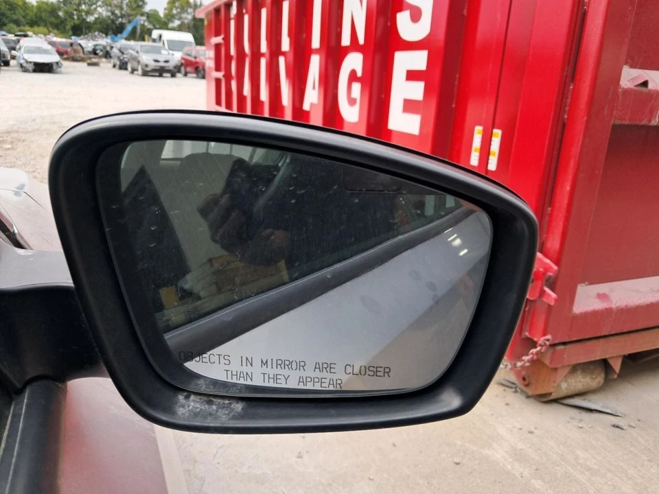 Depósito de lavado compatible con 12-22 PASSAT 431811 Foto 3 de 4