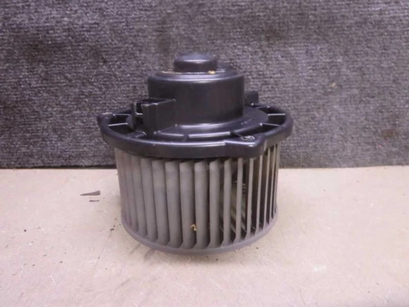 Motor soplador Lexus ES300 1992-96 Foto 2 de 4