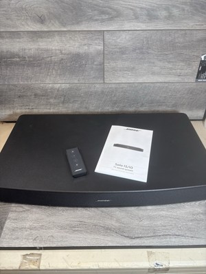 Bose® Solo 10 TV sound system Bose Solo TV sound system - Great-looking sound bar with decent