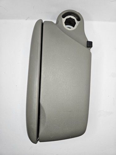 1997-2005 Chevrolet Malibu Center Console Arm Rest Lid Gray OEM - Foto 4 di 9