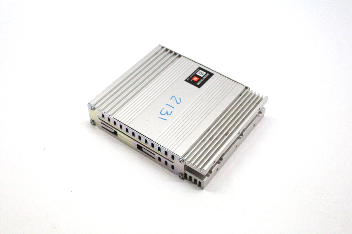 Harman/Becker アンプ 86280-0W480 s-l1200.png